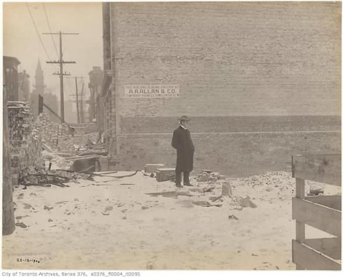 Toronto Winter Photographs - Bay Street east side north of Front Street