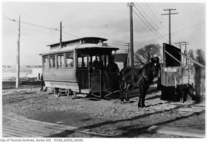 Horse-drawn streetcar