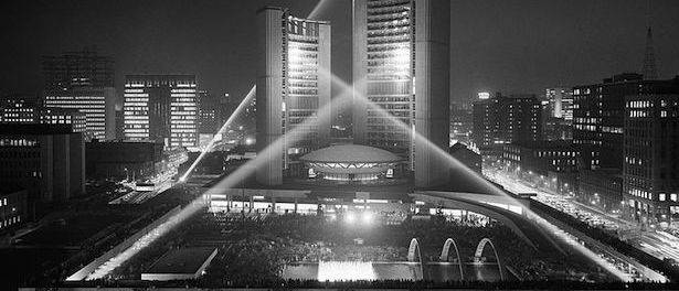 Toronto’s_New_City_Hall_1965