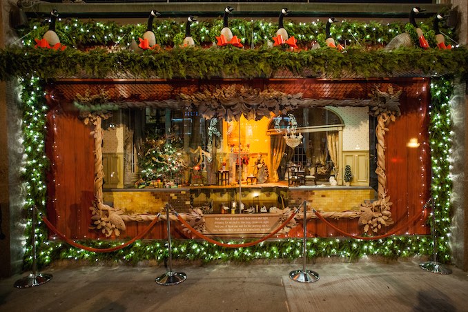 Hudson Bay Window - Toronto Holiday Attractions