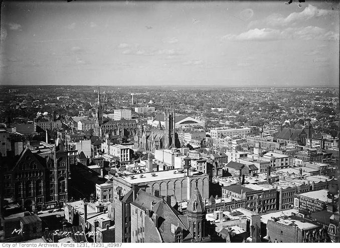 Aerial view northeast from Royal Bank Building 1915