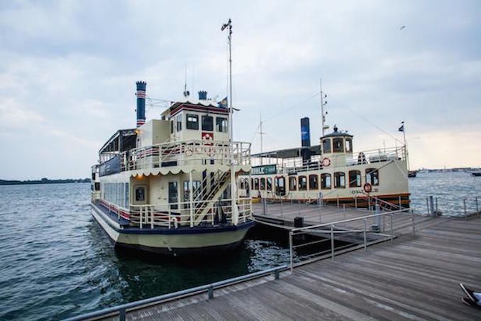Toronto Harbour and Islands with Mariposa Cruises