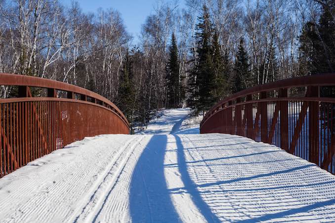 cross country skiing at world's best ice sksting