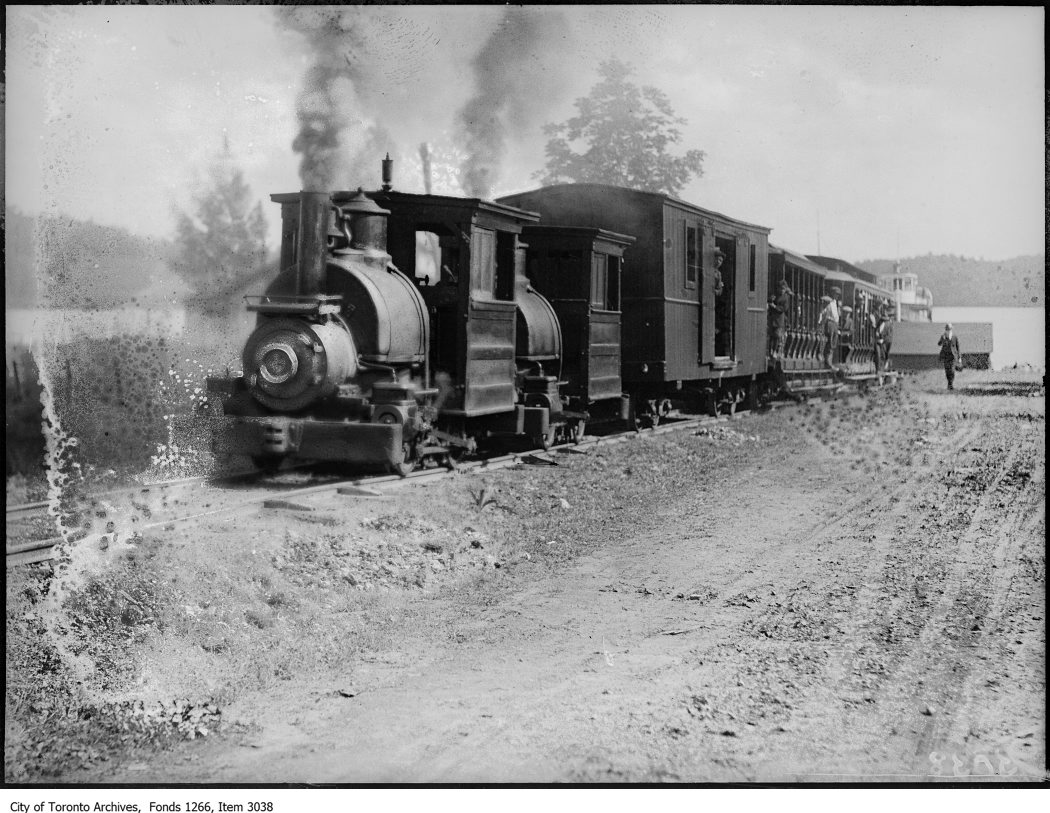 Bigwin Inn, postage railway train. - June 30, 1924 - vintage train photographs