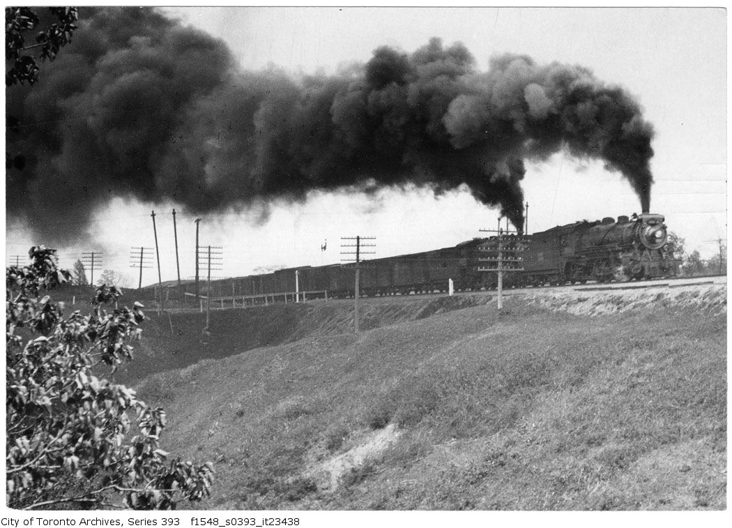 Scarborough - trains with 2 engines - 1931
