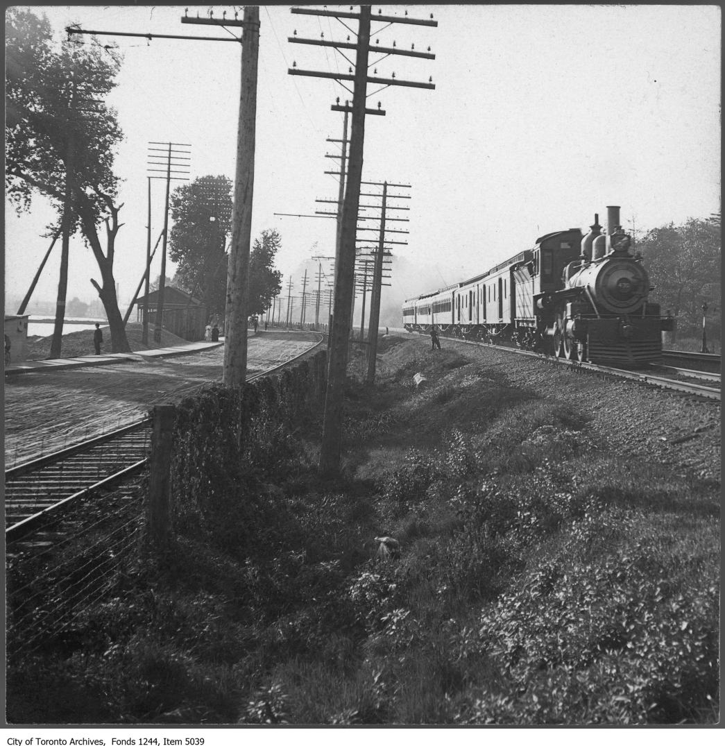 Sunnyside and train. - [ca. 1908]