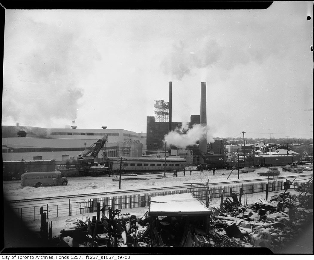 Train wreck, vicinity of Facelle Plant, Weston - 1970