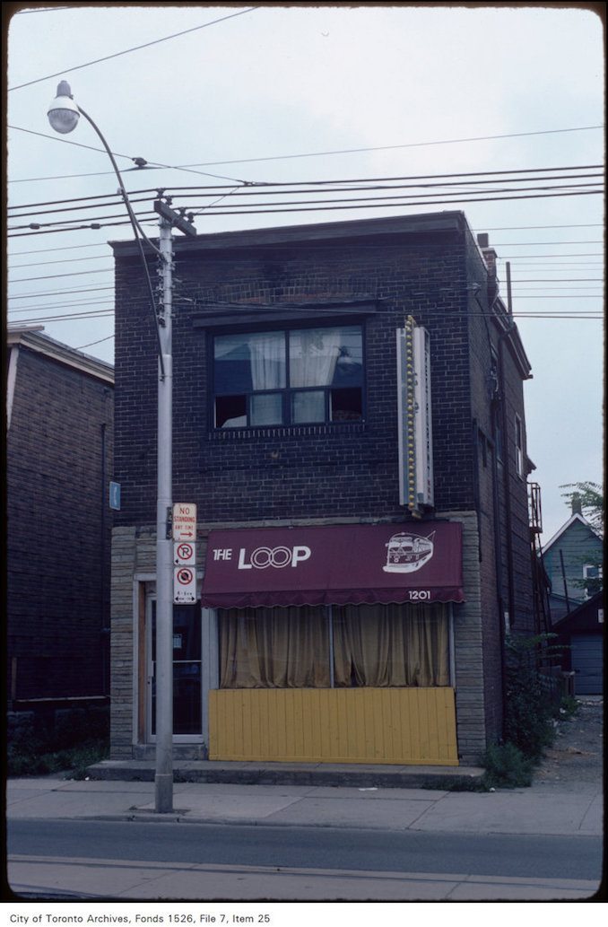 View of the Loop restaurant at 1201 Bathurst Street, across from Hillcrest - July 31, 1982