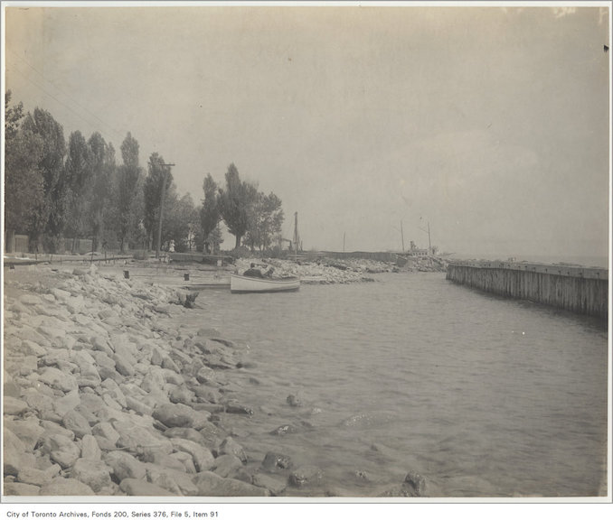 189? - Temporary crib work, Island shore - vintage boating photographs