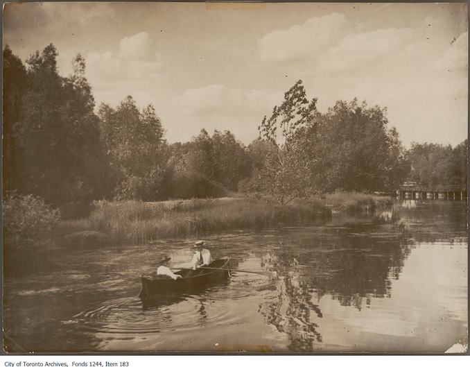 1908 - Couple rowing in lagoon, Toronto Island