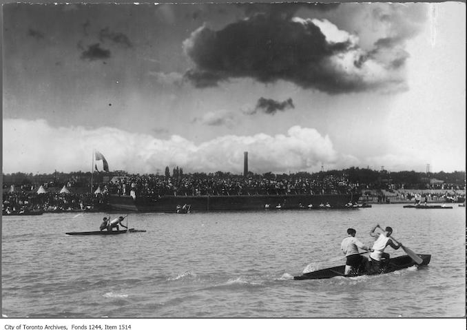 1909 - Aquatic sports in Humber Bay