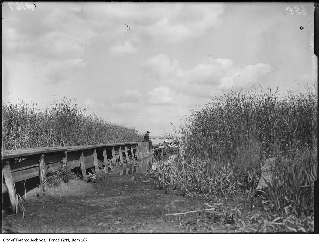 1911 - Fishing at Hanlan's Point - Vintage Fishing Photographs