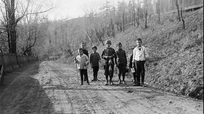 1916-Don-Valley-boys-returning-from-fishing - Vintage Fishing Photographs