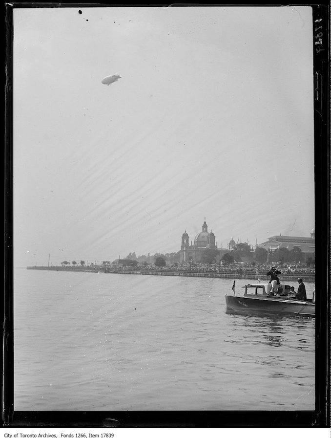 1929 - CNE, Goodyear blimp over lakefront