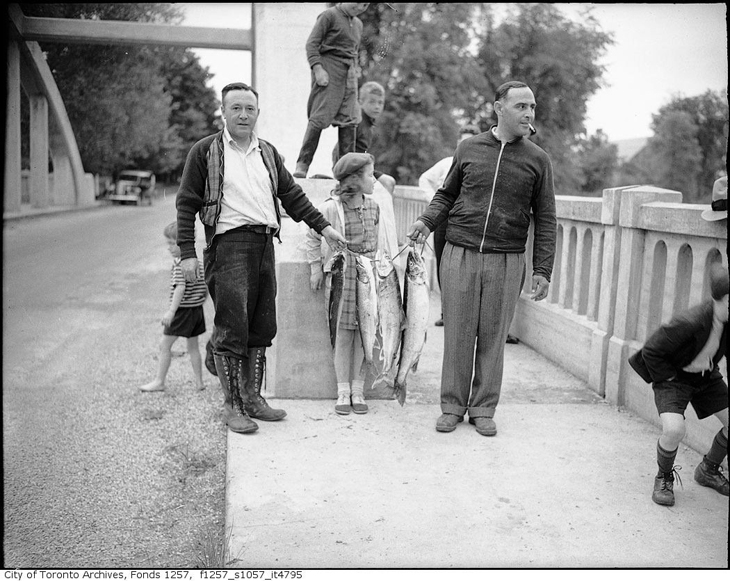 193? - Two men in boat, fishing - Toronto Guardian