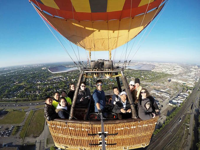 hot air balloon toronto