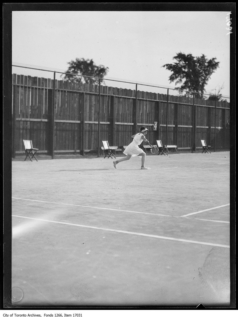 1929 - Toronto Cricket - Club, Miss Beatrice Symons on tennis court