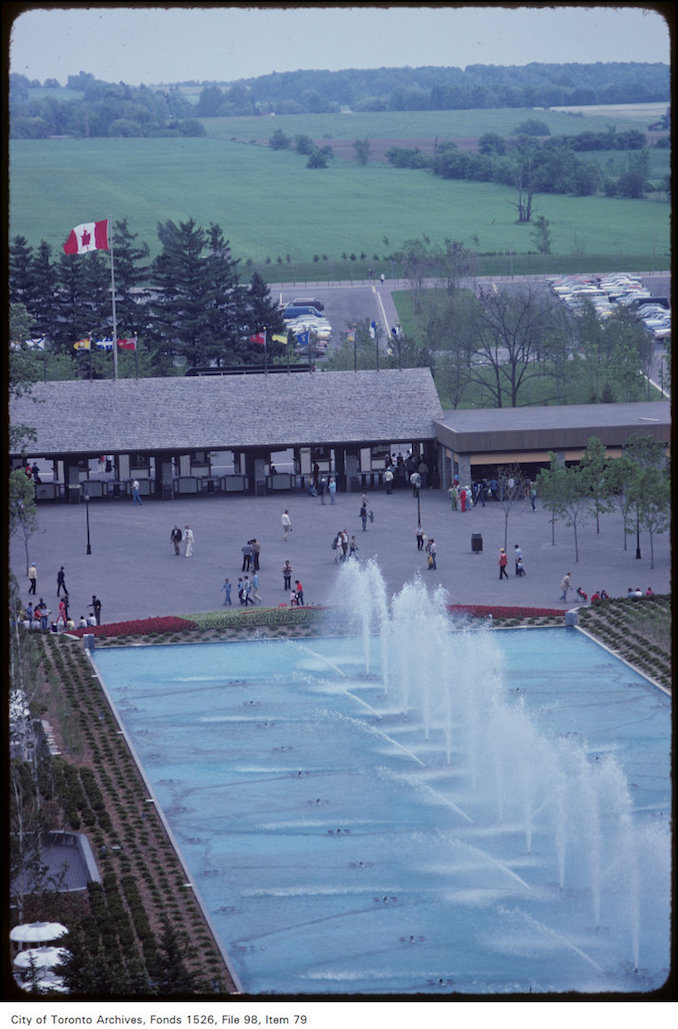 1981 - june 8 - Overhead view of water feature on Canada's Wonderland grounds