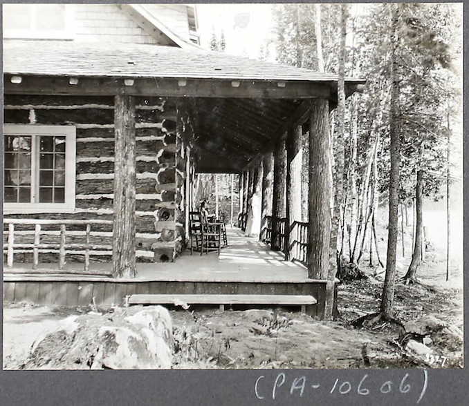 “Nominigan Camp”, Smoke Lake, Algonquin Park Settlement Photographs