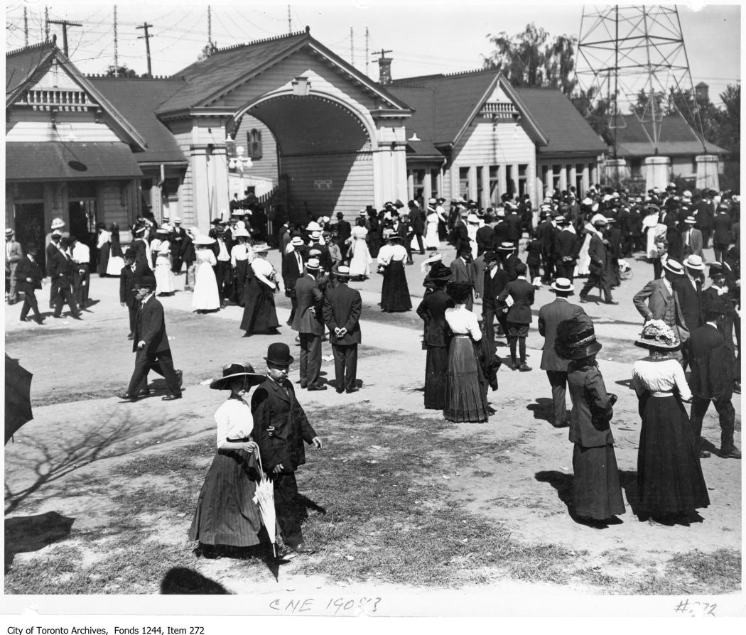 1908 - Dufferin Gates, CNE