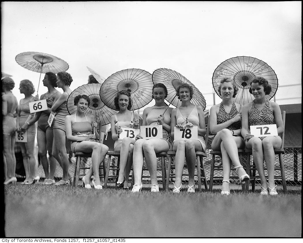 1930 - CNE, women's swim, Olive Gatterdam, Jewel Cheatwood, Ruth