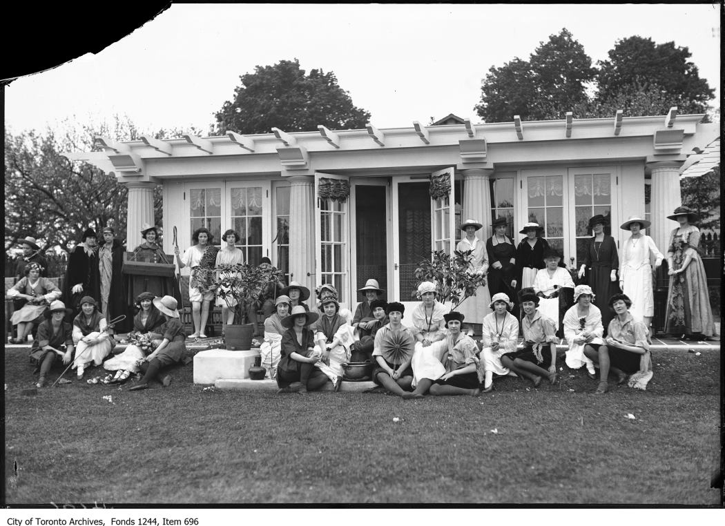 1920 - 1930 - Costume garden party