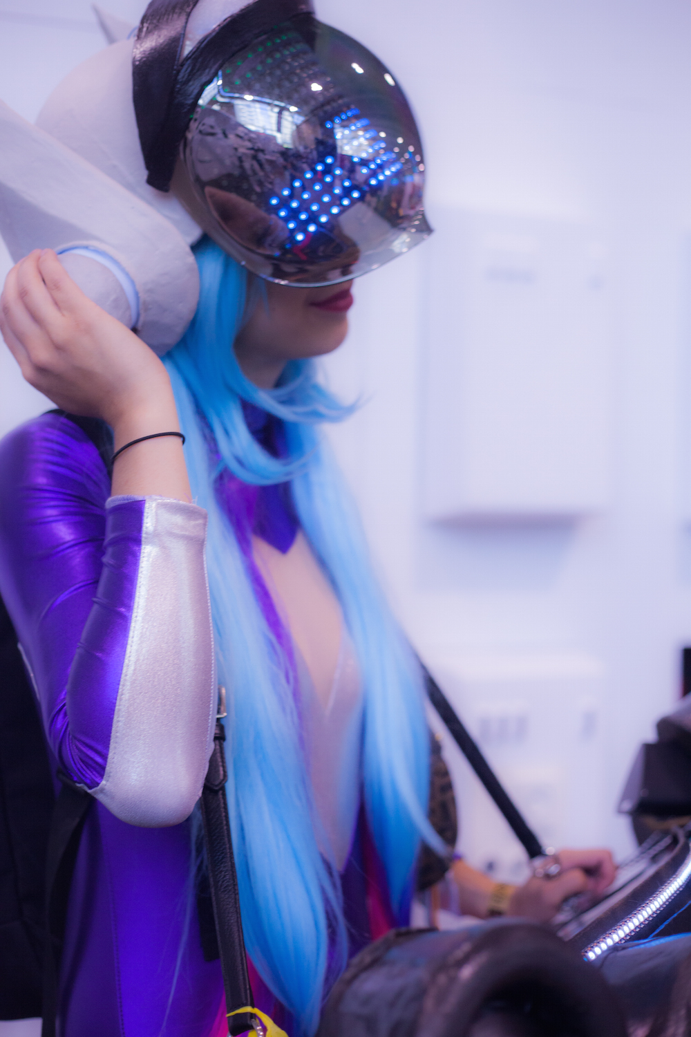 DJ Sona from League of Legends cosplay photographs