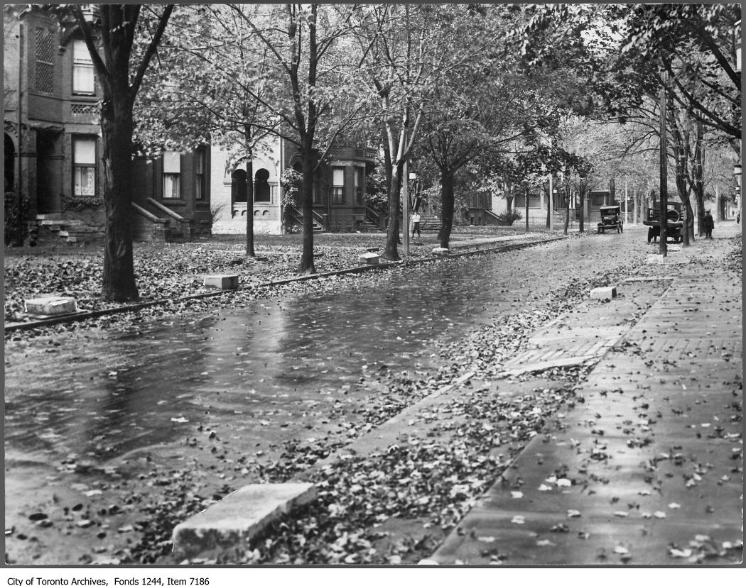 1924 - Markham Street