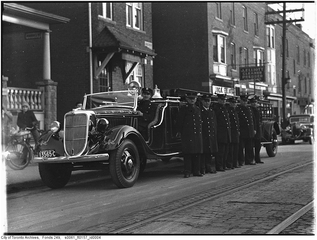 1927-1940 - City Service truck re Ford tractor re J.K. Lee' s suggestion to Chief Russell, Fire Station No. 14