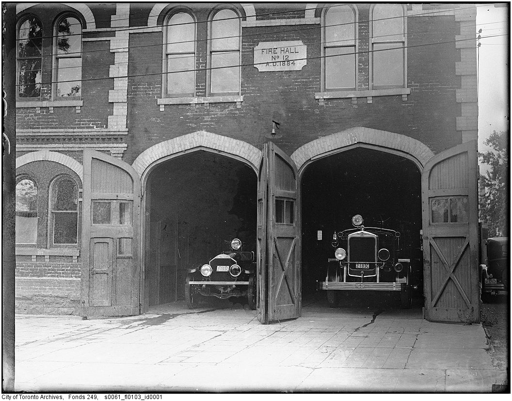 1927-1940 - Fire Hall No. 12, Bolton Avenue, on day of closing