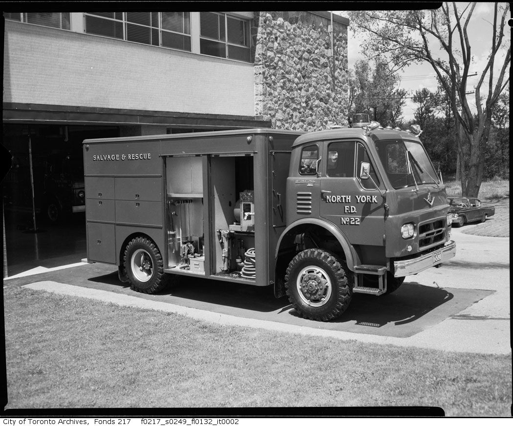 1965 - North York Fire Department Salvage and rescue truck