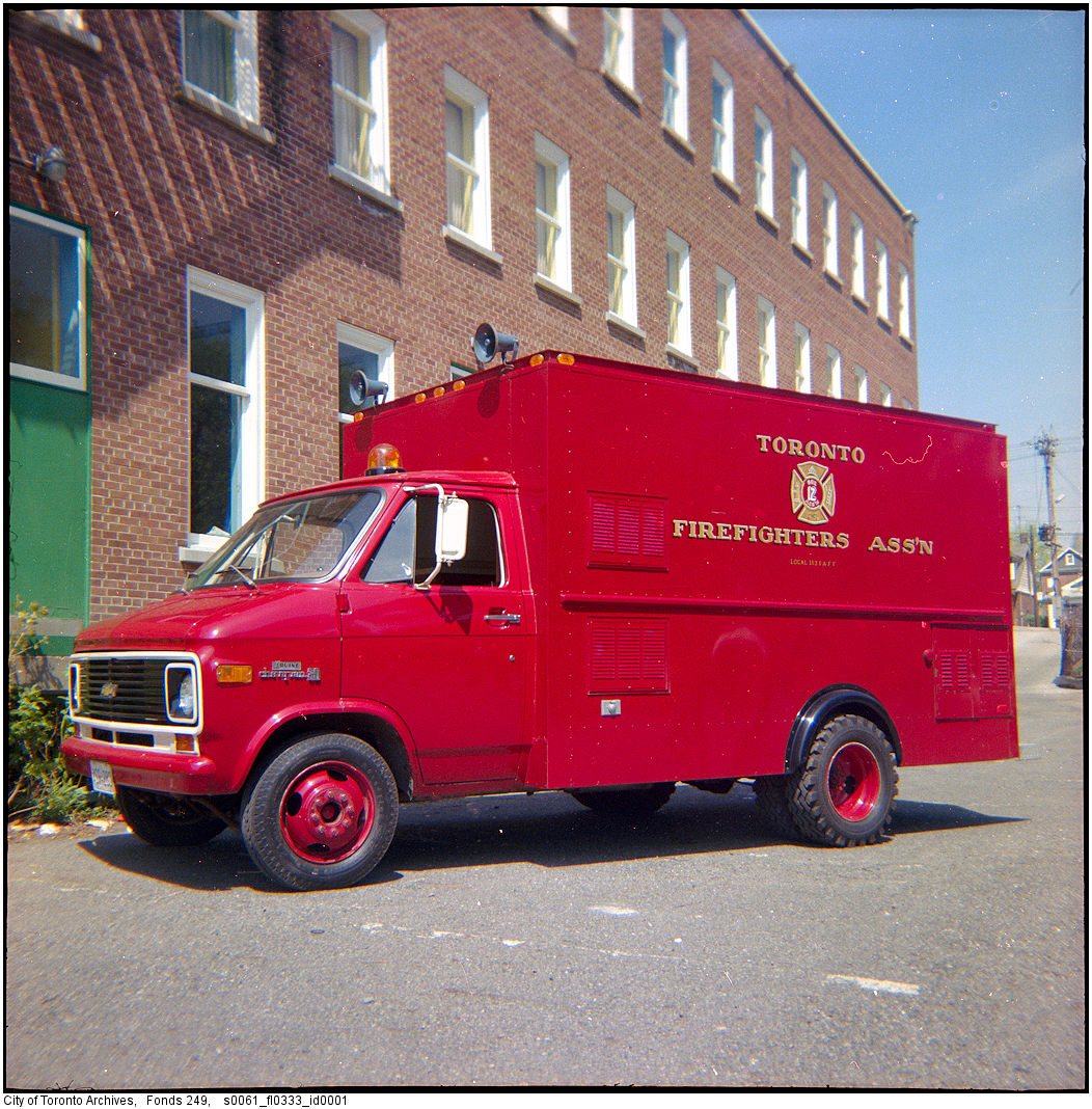 1980 - fire truck at No. 16 Fire Station