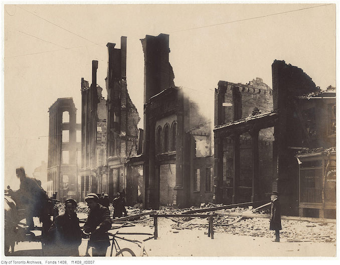 1904 - Aftermath of the 1904 fire: Bay Street looking south from Melinda Street