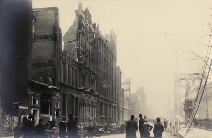1904 - aftermath of fire, Wellington St. W., looking e. to Bay St.-r-1858