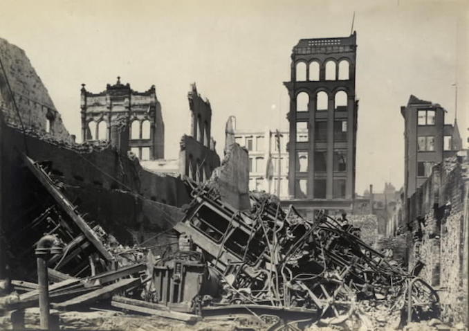 1904 - aftermath of fire, Wellington St. W., looking n. from s. of Wellington St., w. of Bay St