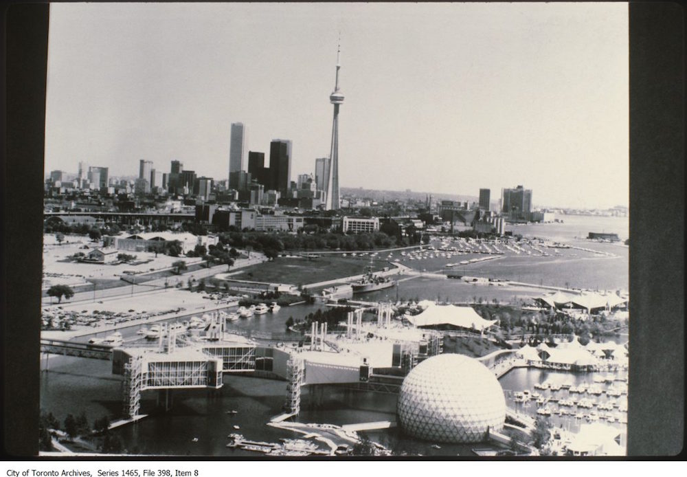 Toronto skyline