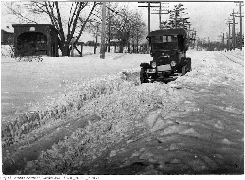 Vintage Photographs of Toronto Snow Storms and Aftermaths