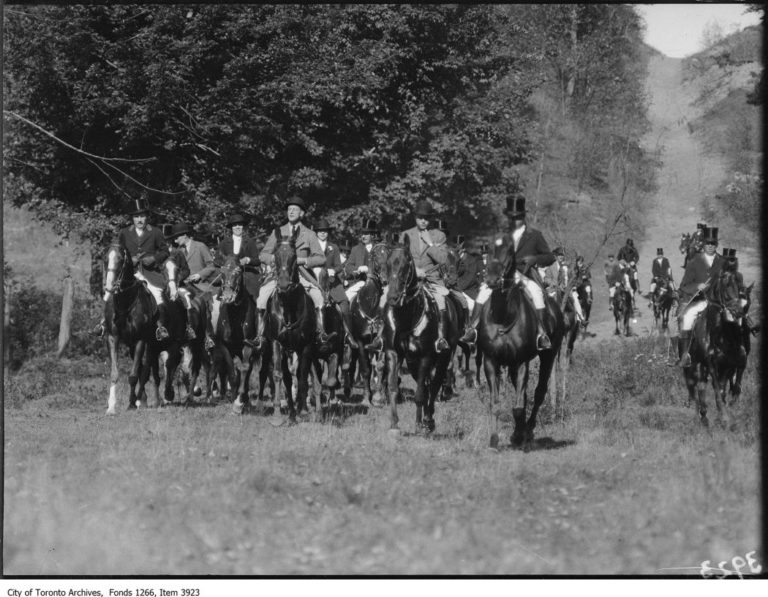 Vintage Hunting Photographs From The Early To Mid 1900s