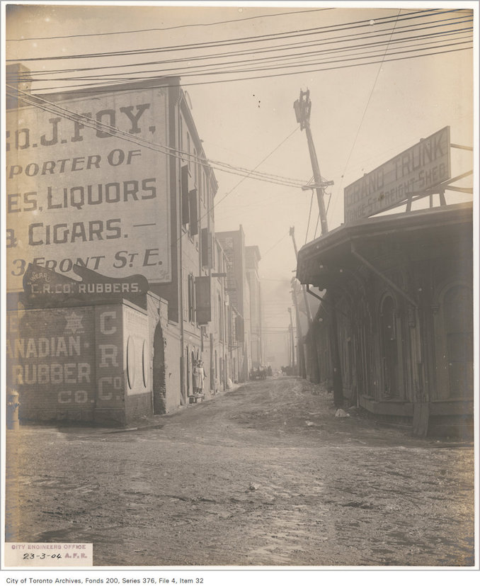 1904 - Yonge Street looking east first lane south of Front Street