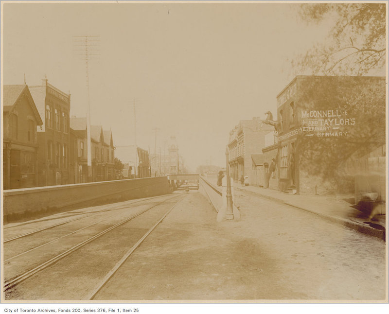 1890? - Queen Street subway looking west