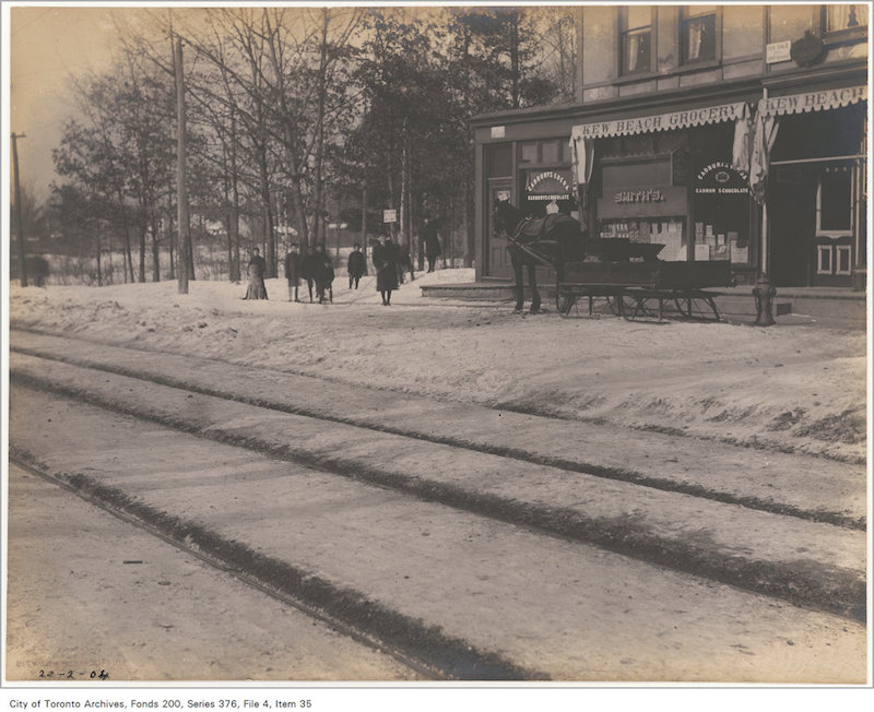 1904 - Feb 20 - Queen Street west of Lee Avenue