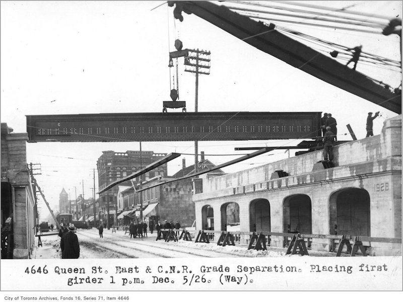 The Intersection of Queen Street West and Portland Street, in Th Editorial  Photo - Image of point, perspective: 71543506