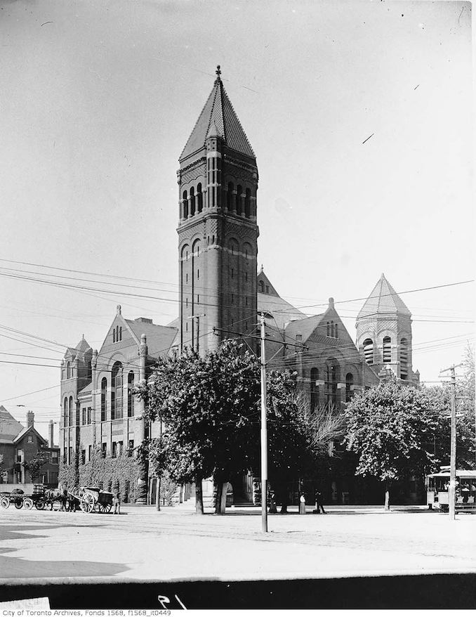 1905 - Broadway Tabernacle, College Street at Spadina Avenue (north-east corner)