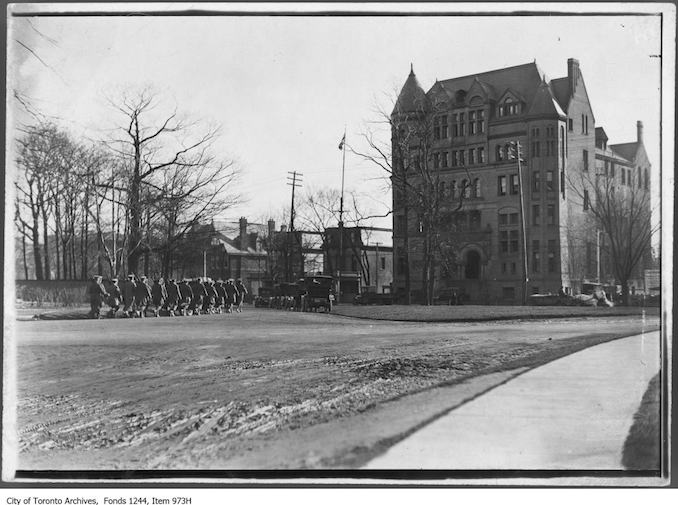 1915 - COTC barracks, College Street, looking south