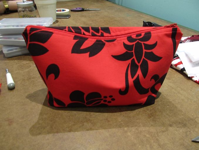 Final outcome from Make Den Sewing FUNdamentals class. Project pouch is a success.