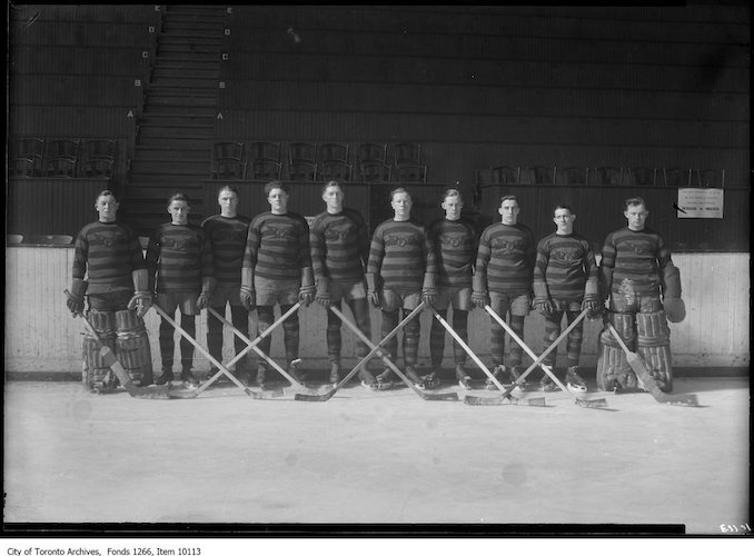 1927 - March 2nd - South Porcupine Hockey Team