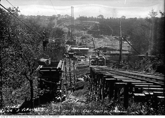 1915 - June 21 - Bloor Viaduct construction looking east (Don Section)