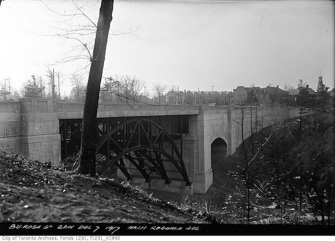 1917 - December 7 - Bloor Viaduct looking southwest to Howard Street