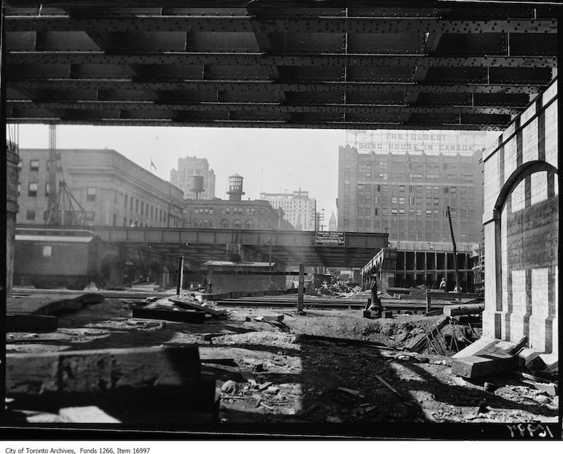 1929 - Viaduct work, view from under Bay Street subway