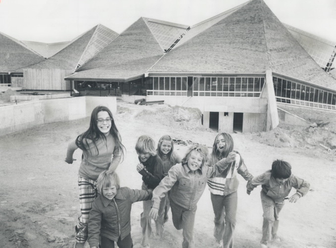 1973 - The africa pavilion in the background; some youngsters race across the site of the new zoo